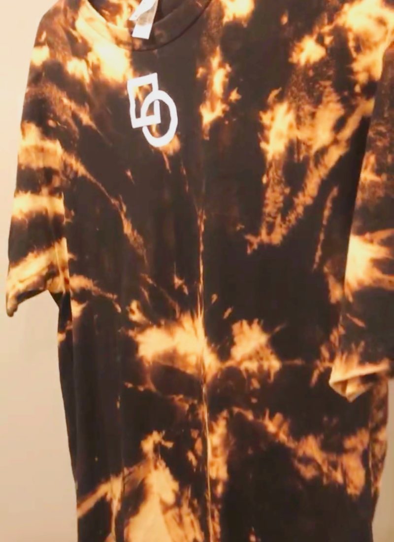 DIY Bleach Dye Shirt